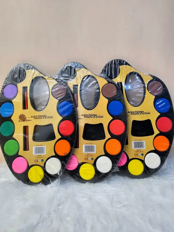 Artist Palette with 12 Water Color and Paint Brush