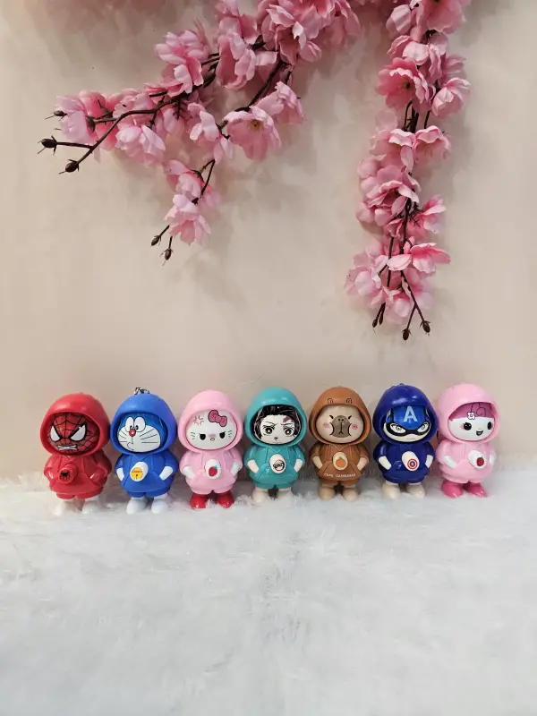 Character(Doraemon, SpiderMan etc) Theme Face-Changing Keychain