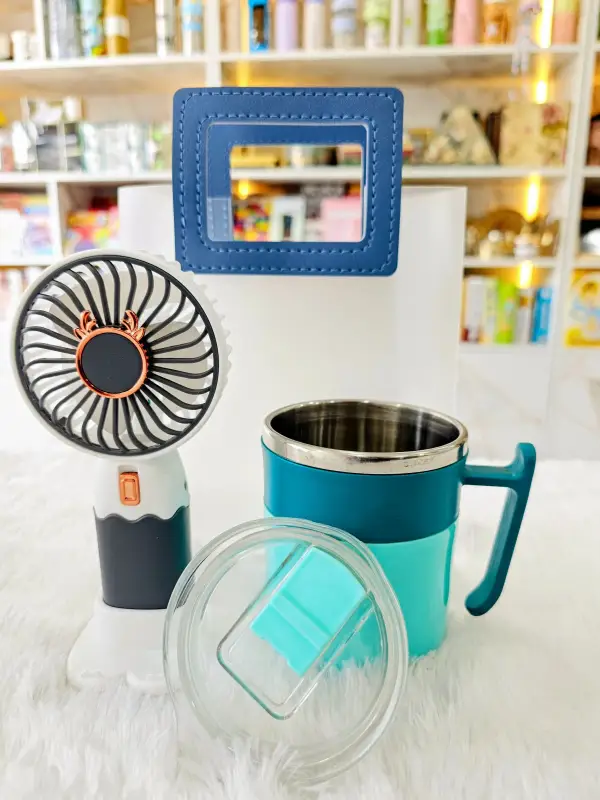 Workday Comfort Duo – Insulated Mug & Mini Desk Fan